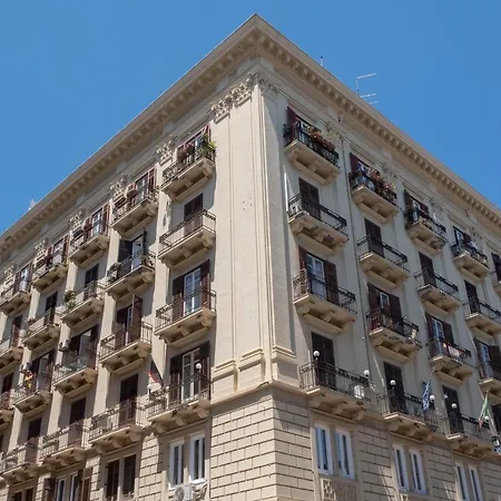 Casa Gagliani, A Liberty House In The Old Downtown Apartment *