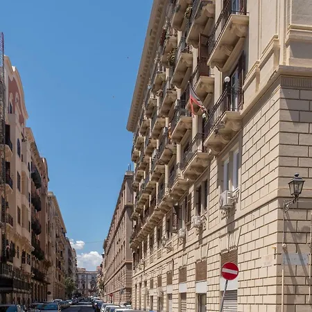 Apartment Casa Gagliani, A Liberty House In The Old Downtown Palermo
